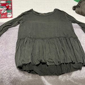 Flowy dark green top